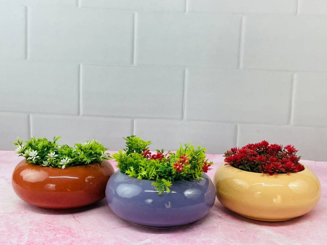 Elliptical Shape Glass Finish Flower Pot - Image 2
