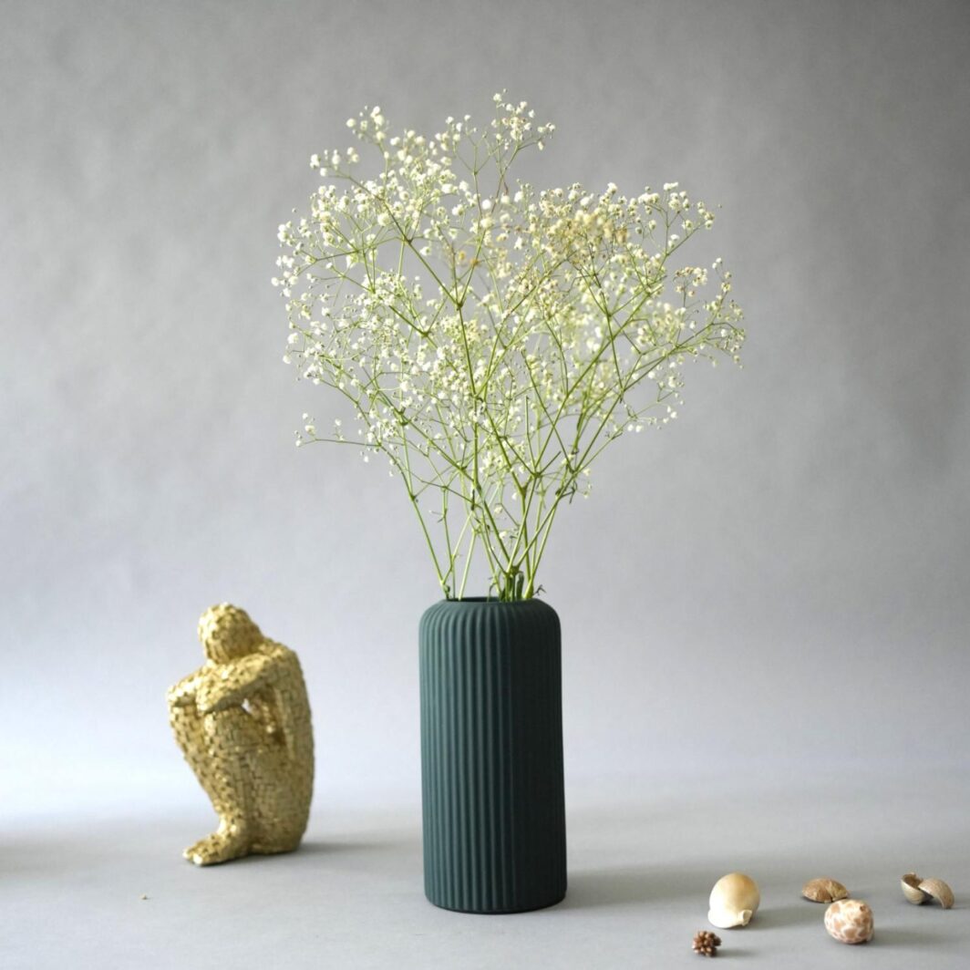 Ribbed Matte Ceramic Flower Vase Medium